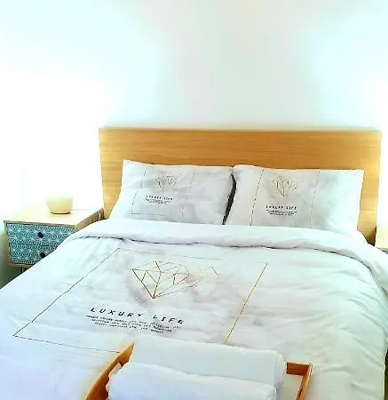 Amazing Modern Room 4 Min From The Tram Jerusalem Exterior photo