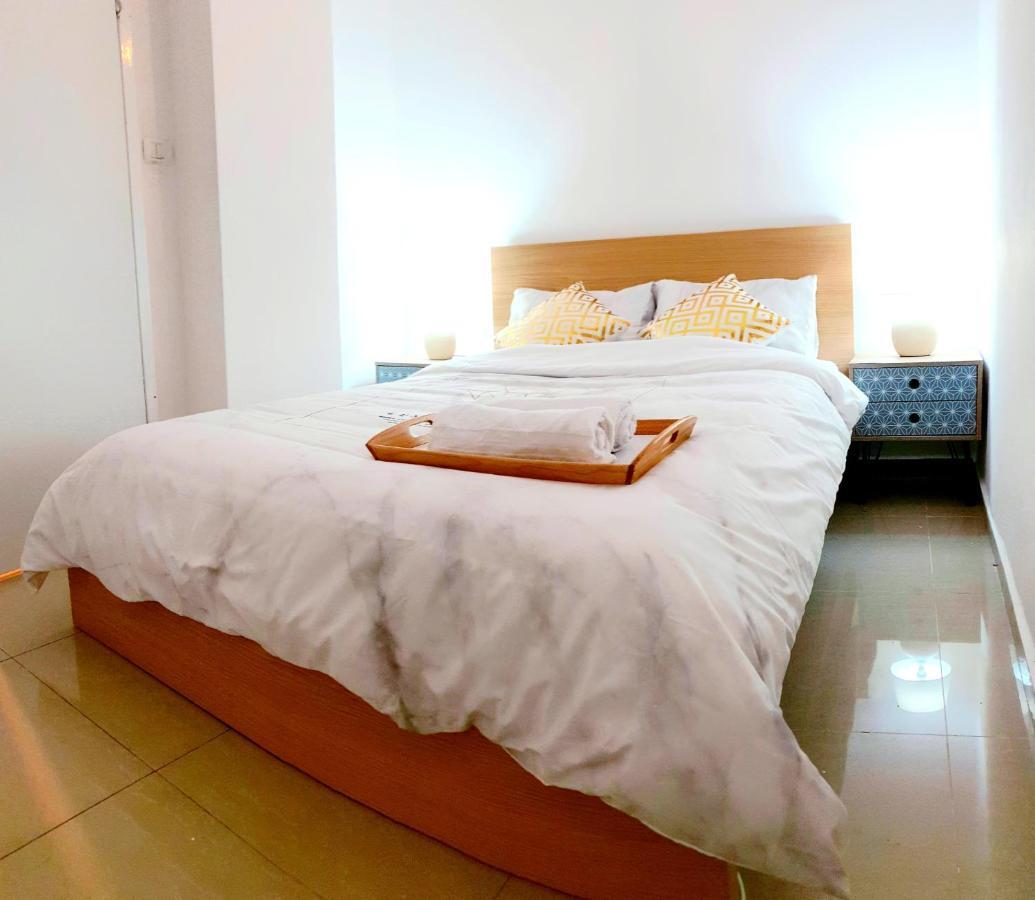 Amazing Modern *